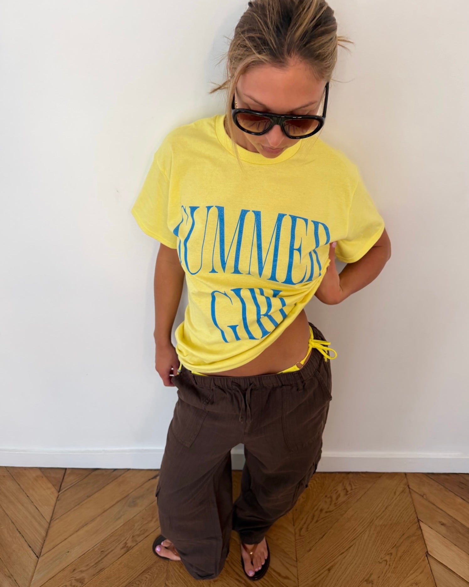MEGA PACK SUMMER GIRL : CD DÉDICACÉ + MAILLOT DE BAIN BANANA MOON X EVA + SERVIETTE DE PLAGE + T-SHIRT JAUNE SUMMER GIRL