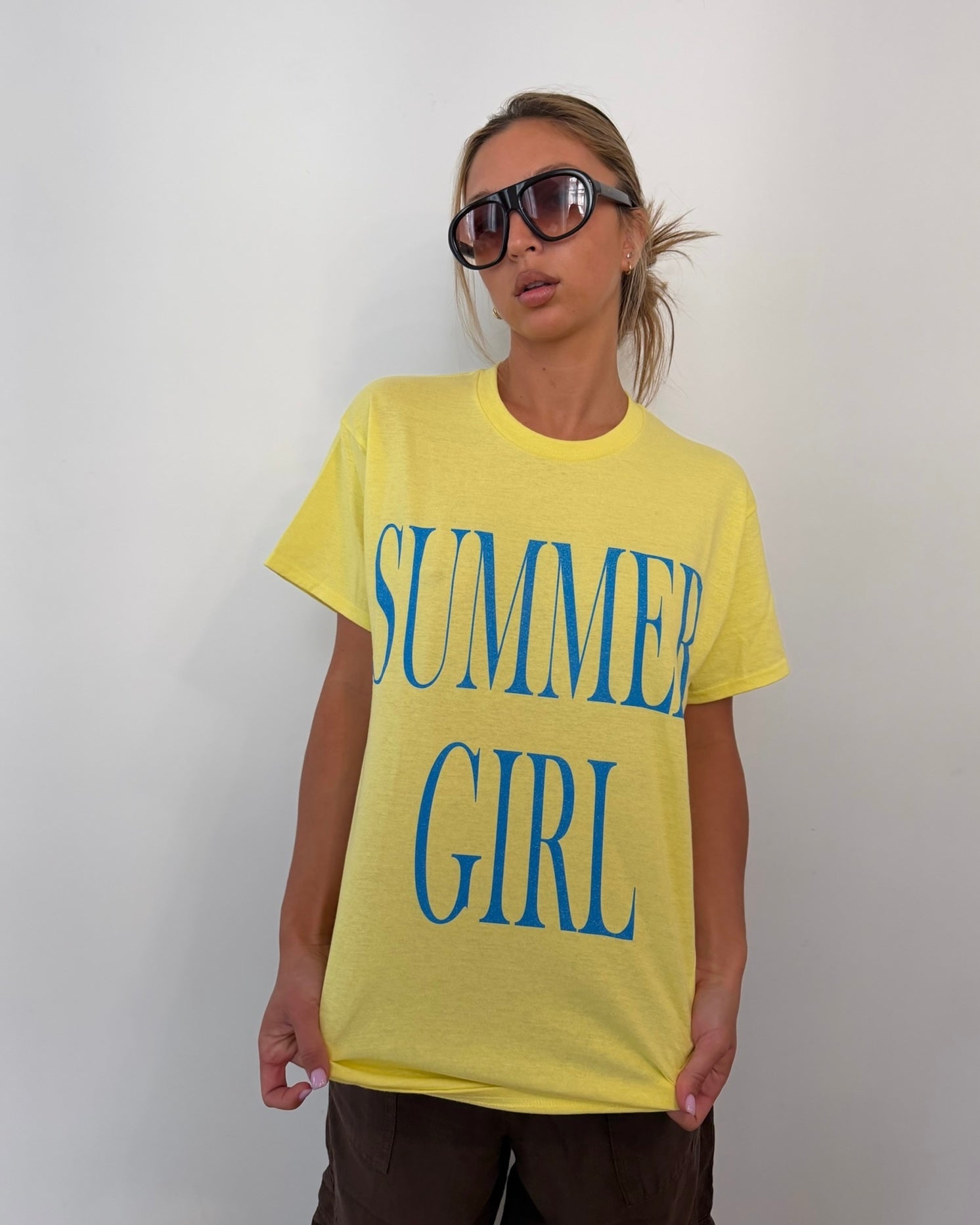 MEGA PACK SUMMER GIRL : CD DÉDICACÉ + MAILLOT DE BAIN BANANA MOON X EVA + SERVIETTE DE PLAGE + T-SHIRT JAUNE SUMMER GIRL